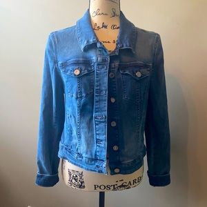 White House Black Market Stretch Jean Jacket